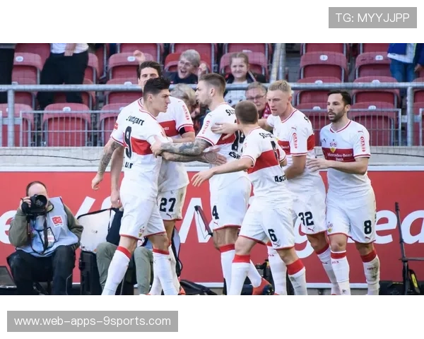 德甲新援贡献率上升成为球队变化的核心因素，德甲引援